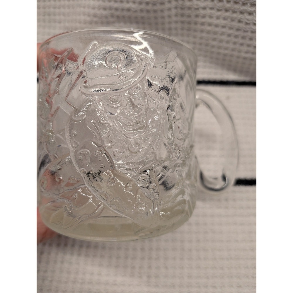 Vintage 1995 McDonald's Batman Forever Glass Mug Joker Embossed DC Comics 90s